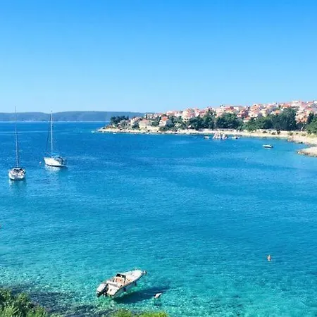 Apartment Adriana - Right By The Sea