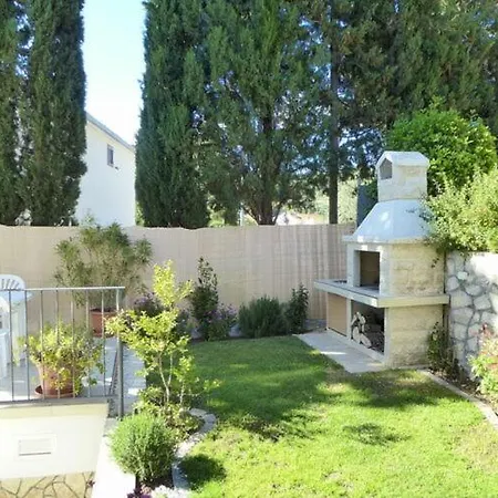 Apartment Adriana - Right By The Sea *